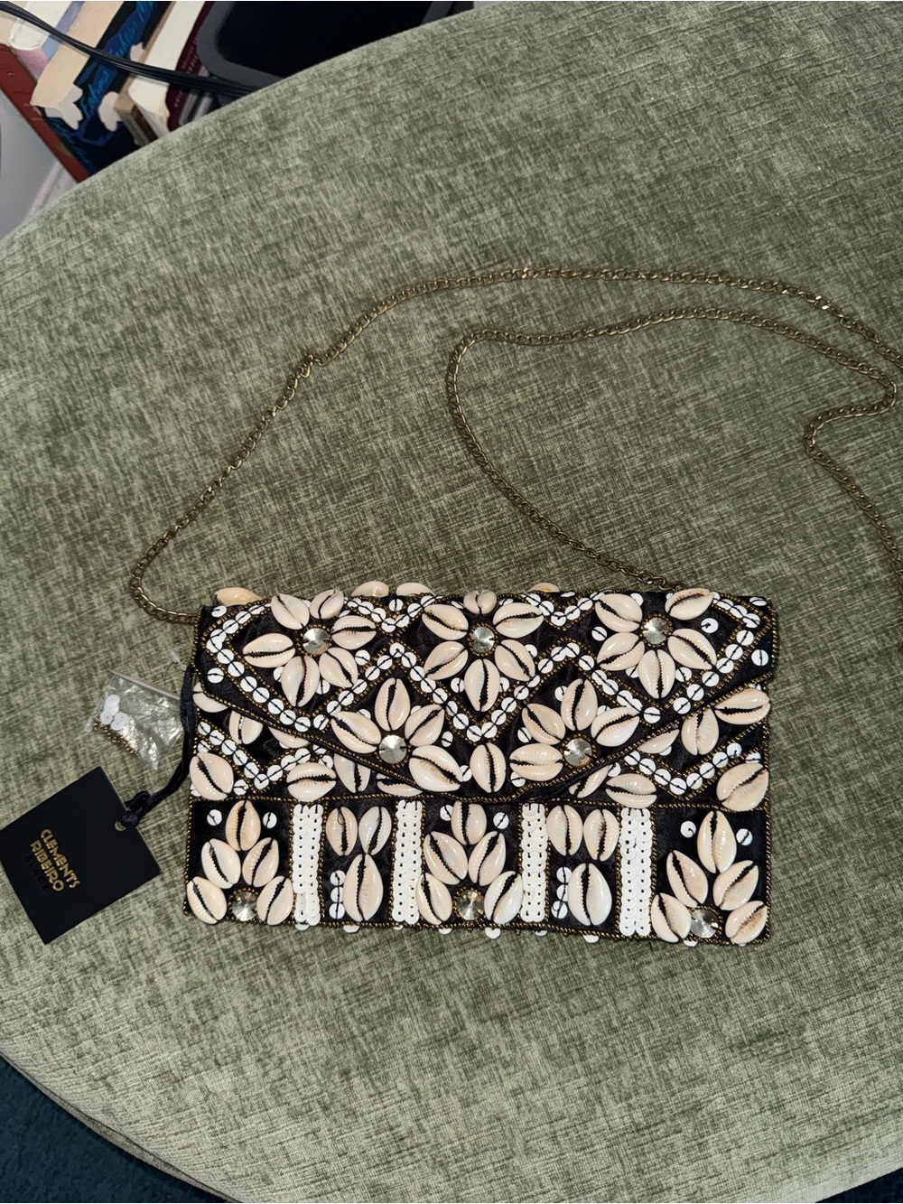 NWT Clements Ribeiro Black Embellished Seashell Crossbody Bag Beige Sequin Beads - Picture 3 of 8